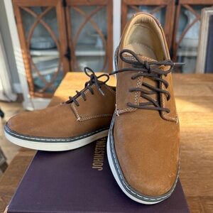 Johnston & Murphy Boys' Brown Suede Lace-Up Dress Shoes
